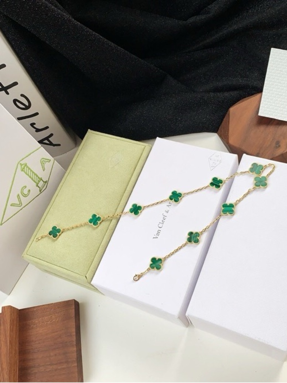 ✨Van Cleef & Arpels Vintage Alhambra Green Clover Bracelet